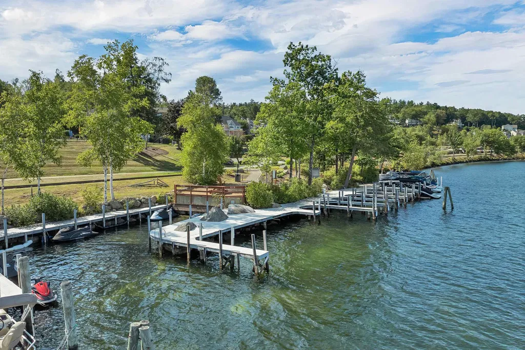 23 Rose Point Laconia NH 03246