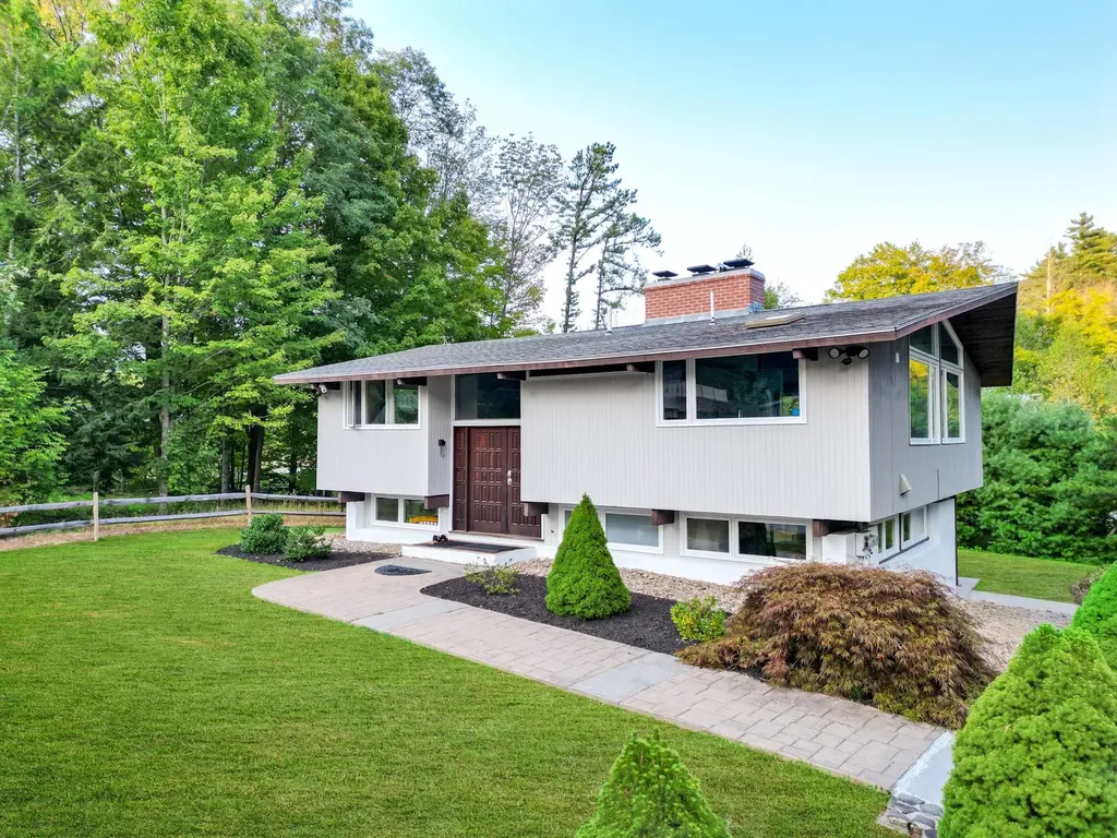 67 Cranmore Circle Conway NH 03860