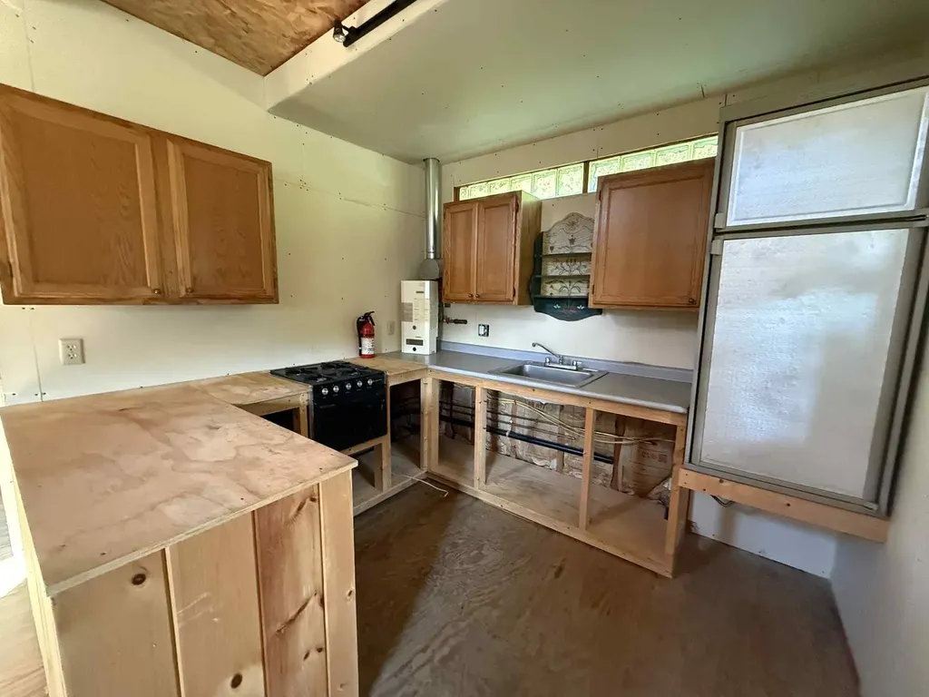 81 Parish Hill Road Newfane VT 05351