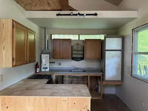 81 Parish Hill Road Newfane VT 05351