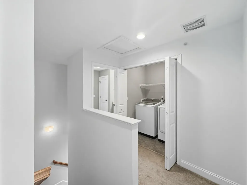 75 Deerwood Drive Nashua NH 03063