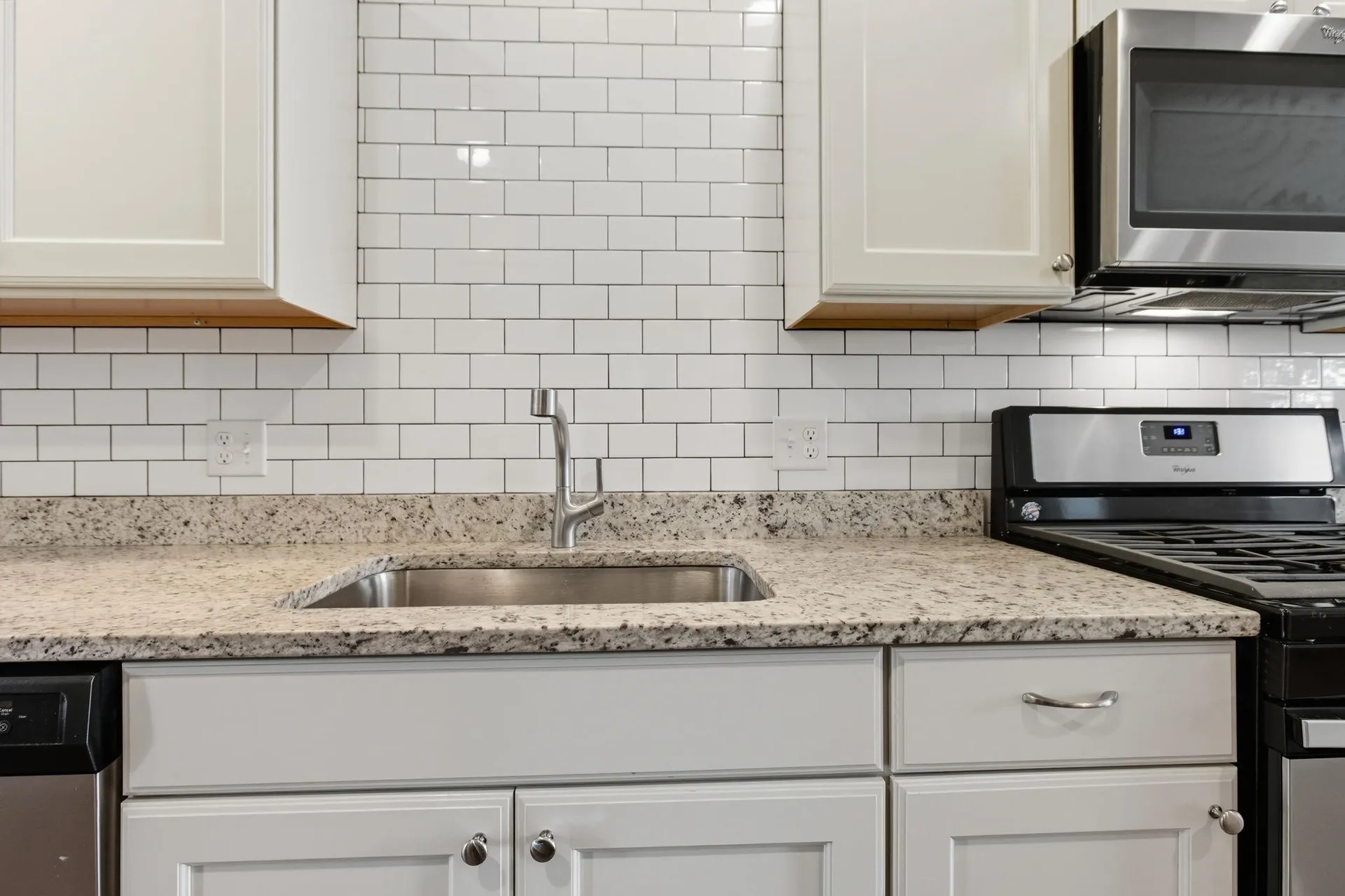 75 Deerwood Drive Nashua NH 03063