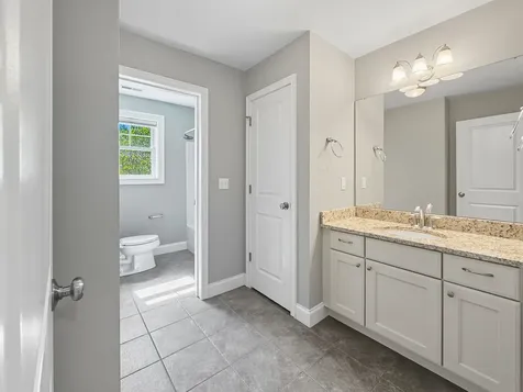 75 Deerwood Drive Nashua NH 03063