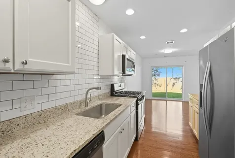 75 Deerwood Drive Nashua NH 03063