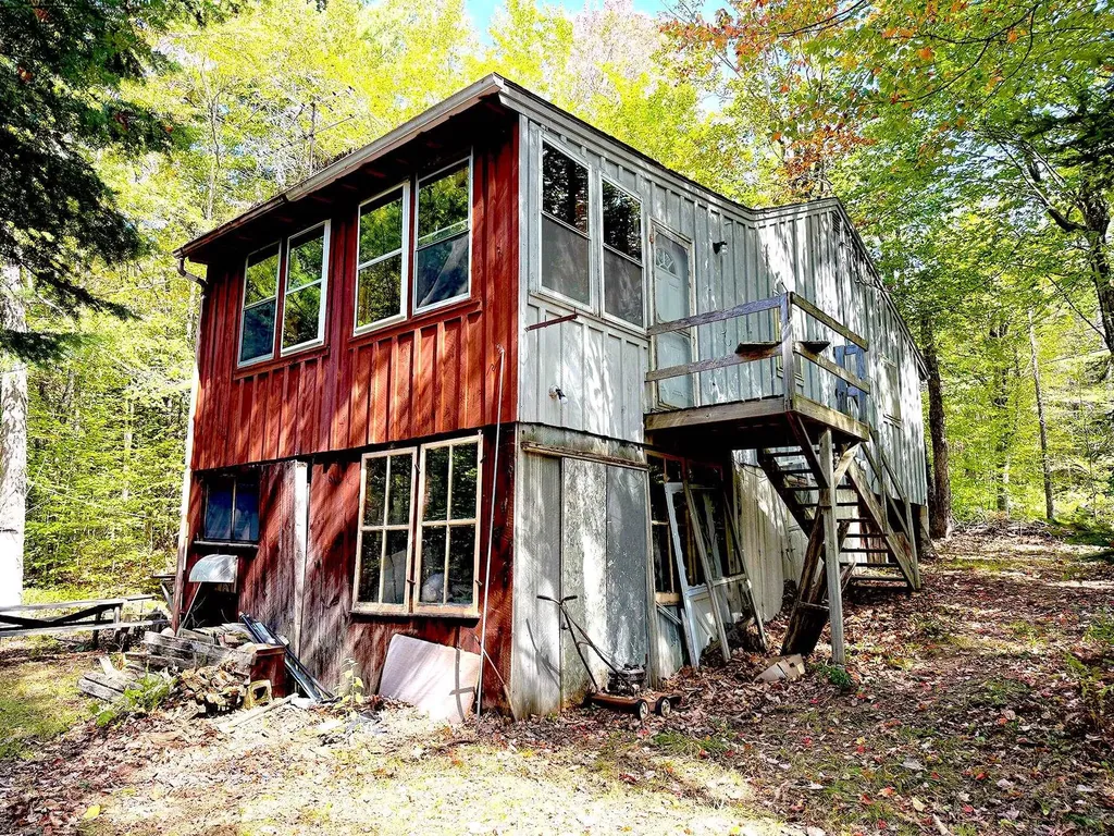 715 N Groton Road Groton NH 03241