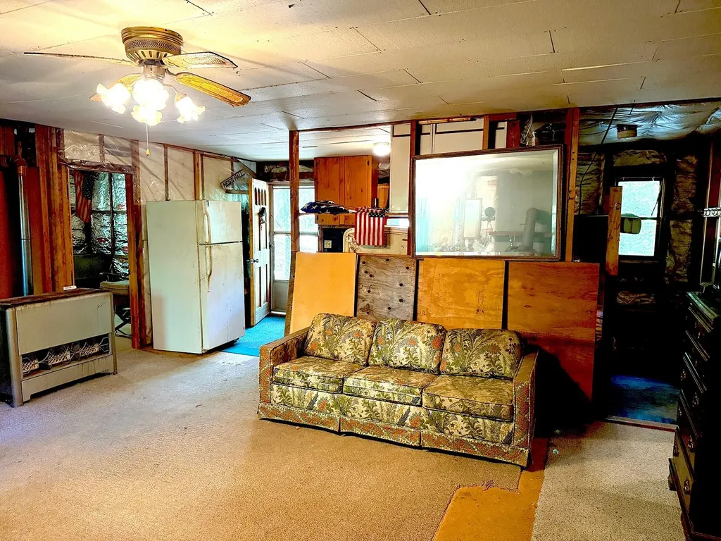 715 N Groton Road Groton NH 03241