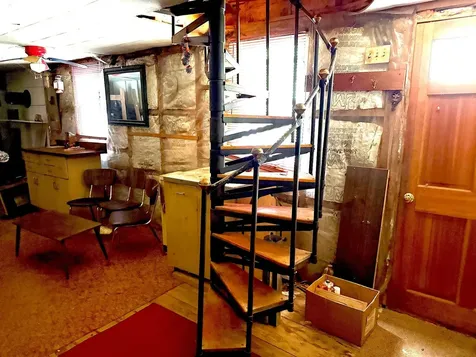 715 N Groton Road Groton NH 03241