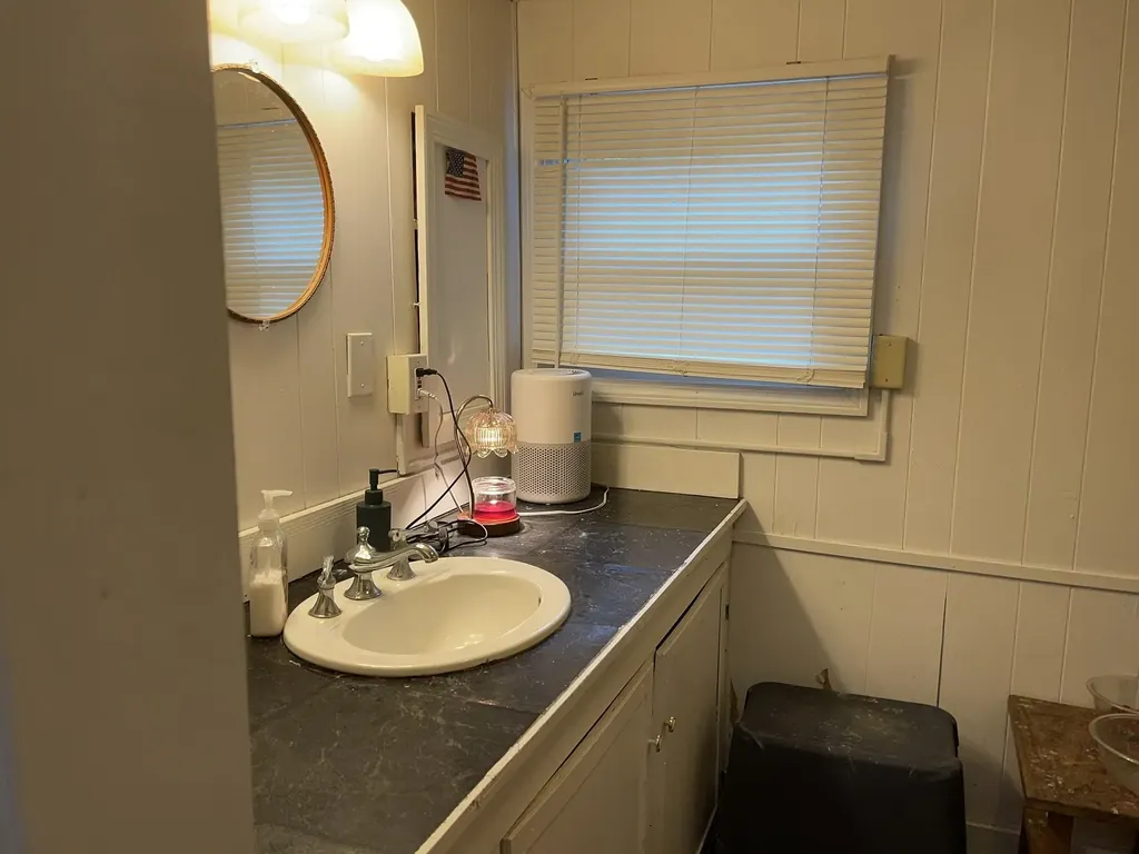 20-22 Green Road Walpole NH 03609