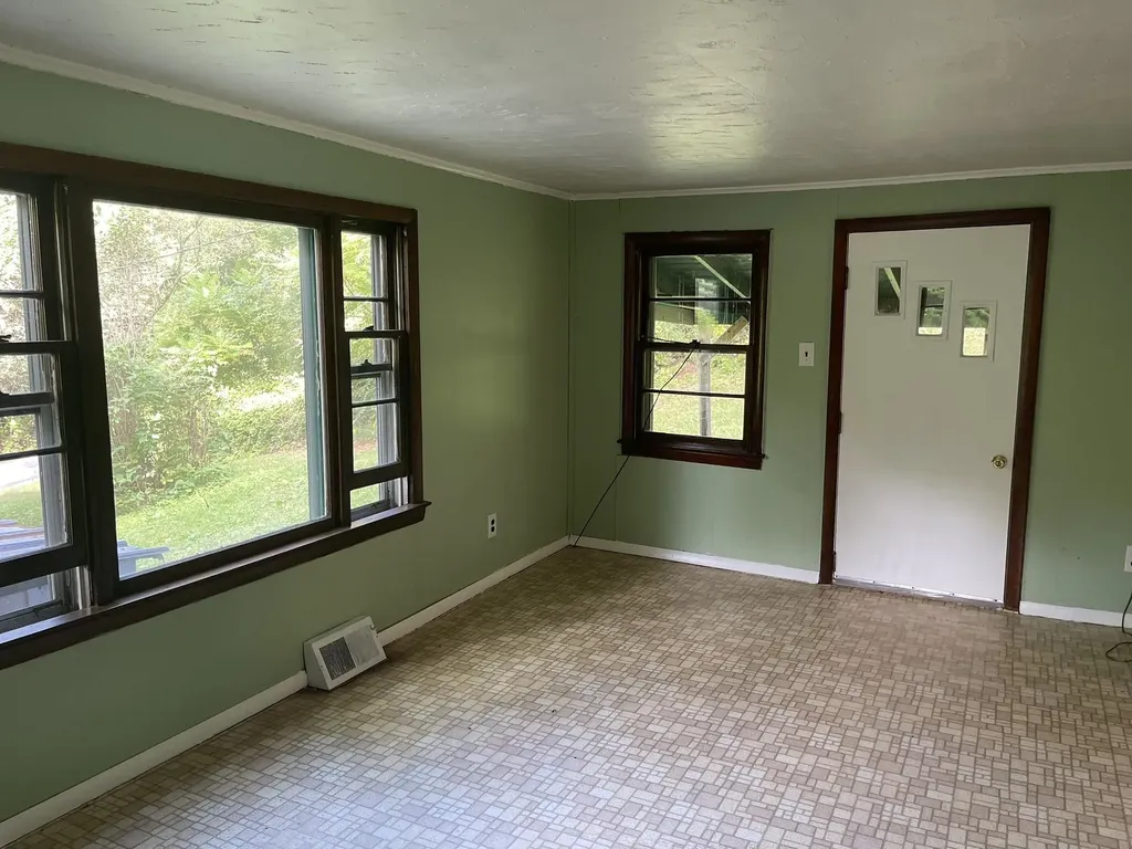 20-22 Green Road Walpole NH 03609