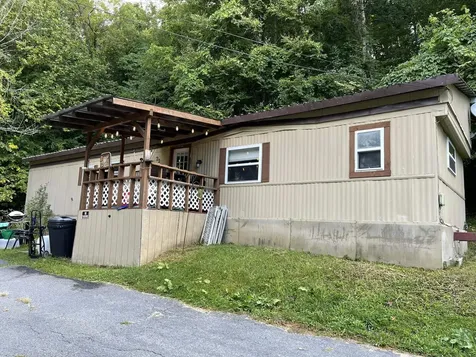 20-22 Green Road Walpole NH 03609