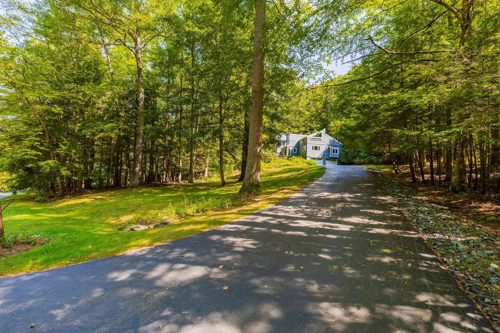 24 Low Road Hanover NH 03755