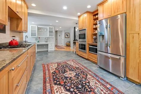 24 Low Road Hanover NH 03755