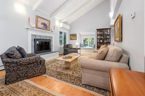 24 Low Road Hanover NH 03755