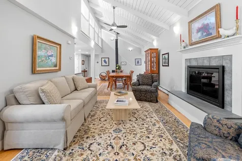 24 Low Road Hanover NH 03755