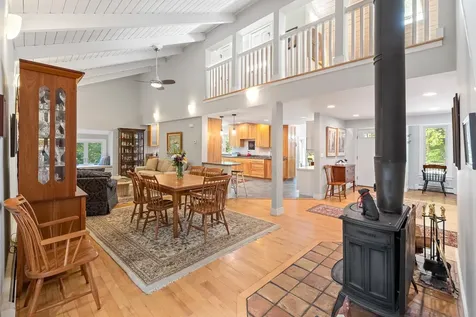 24 Low Road Hanover NH 03755