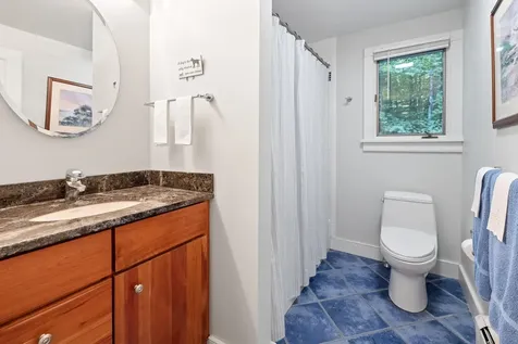 24 Low Road Hanover NH 03755