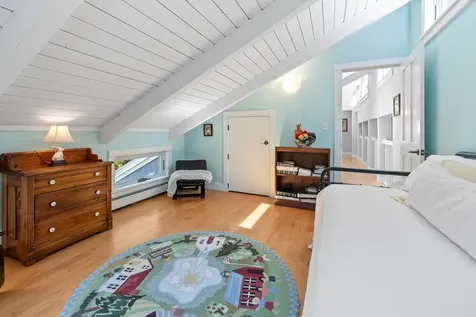 24 Low Road Hanover NH 03755