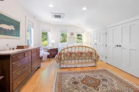 24 Low Road Hanover NH 03755