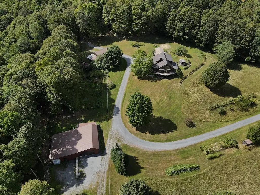 2208 Backway Road Corinth VT 05039