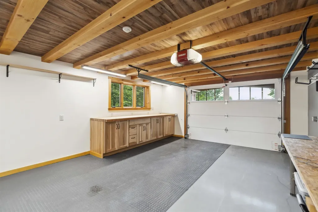 2432 Backway Road Corinth VT 05039