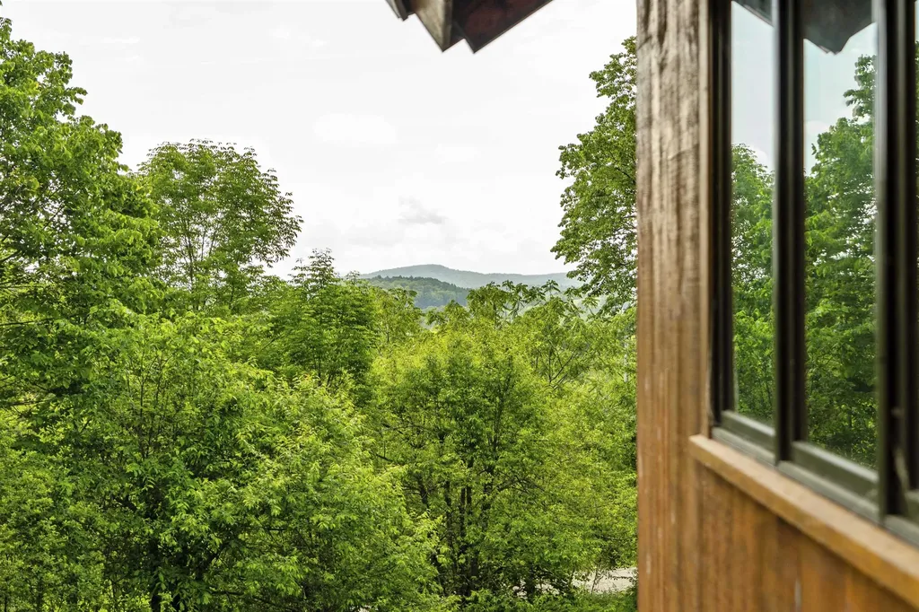 2432 Backway Road Corinth VT 05039