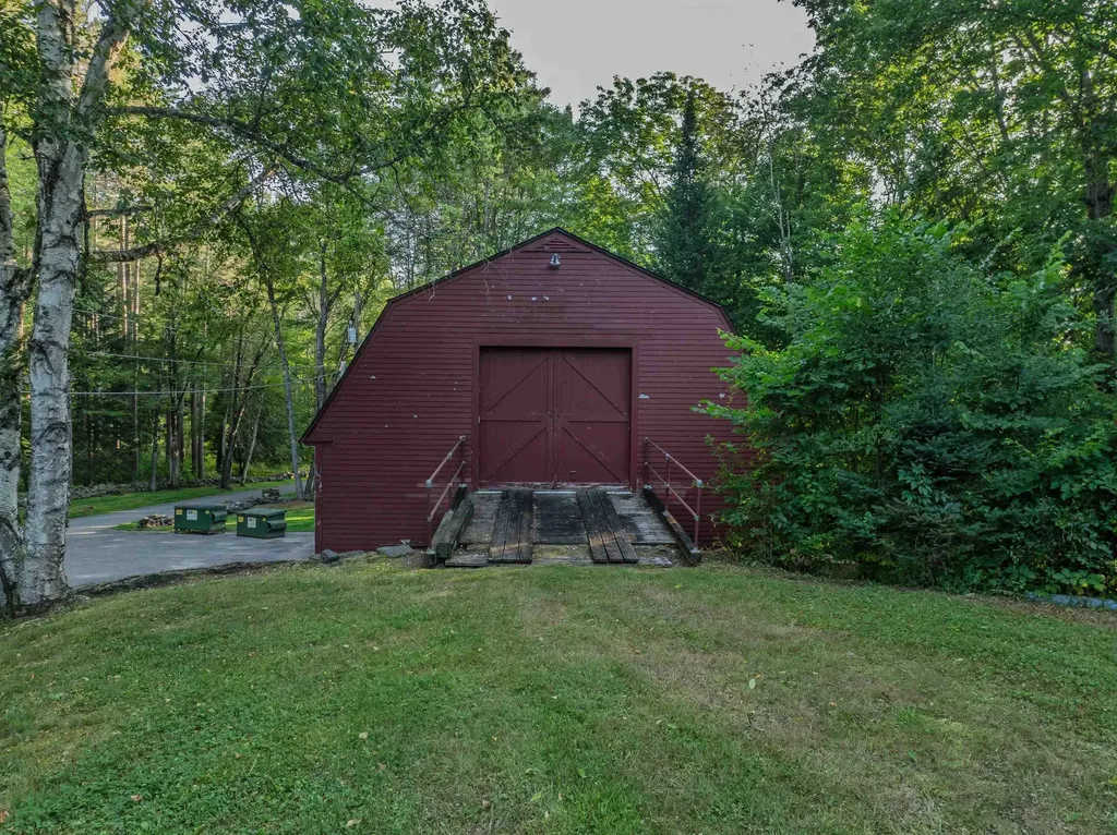 80 Guider Lane Bethlehem NH 03574