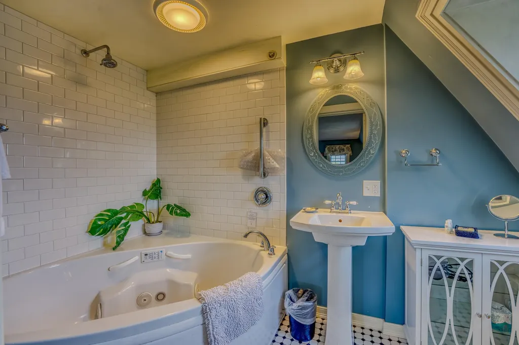 80 Guider Lane Bethlehem NH 03574