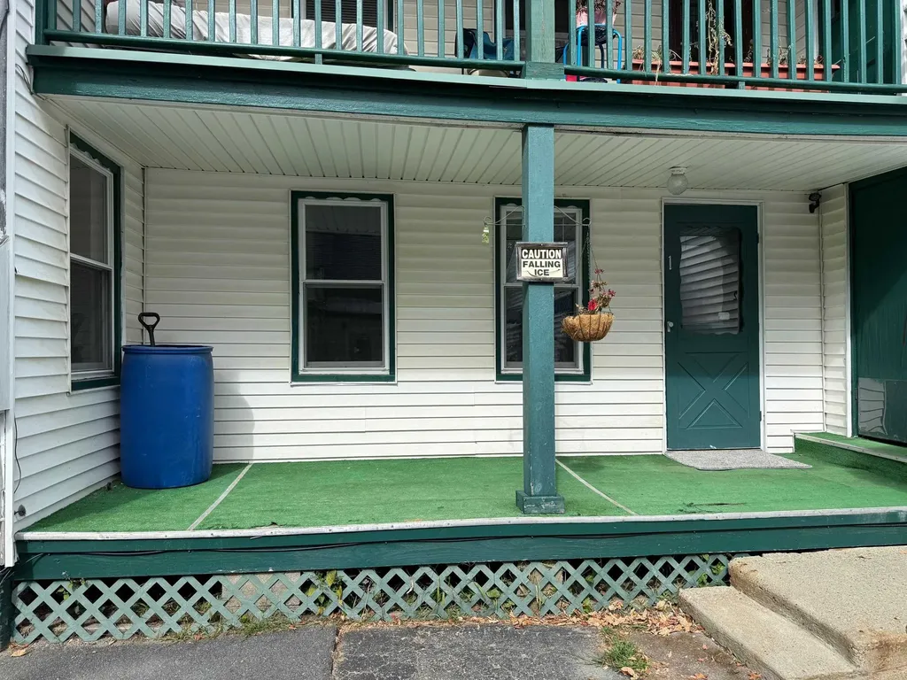 38 Franklin Street Claremont NH 03743
