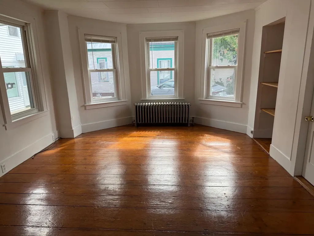 38 Franklin Street Claremont NH 03743