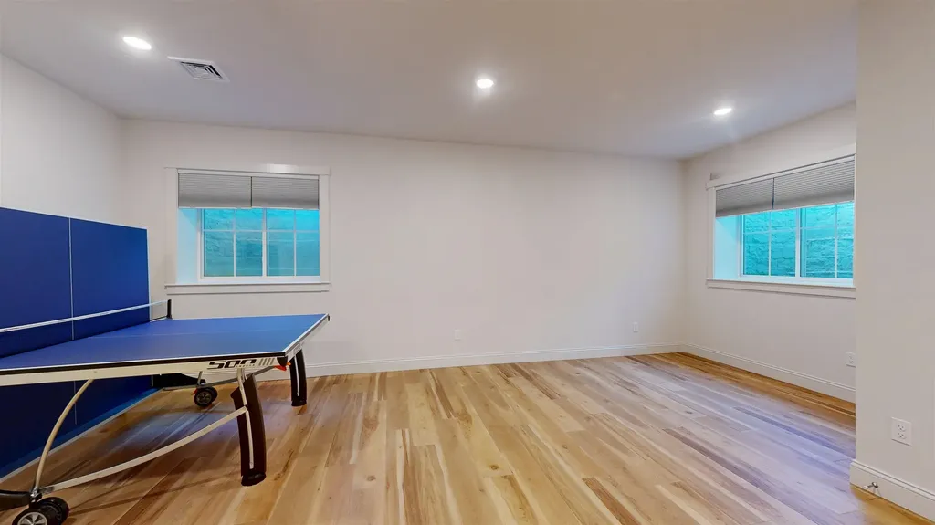 23 Ferndale Way Shelburne VT 05482