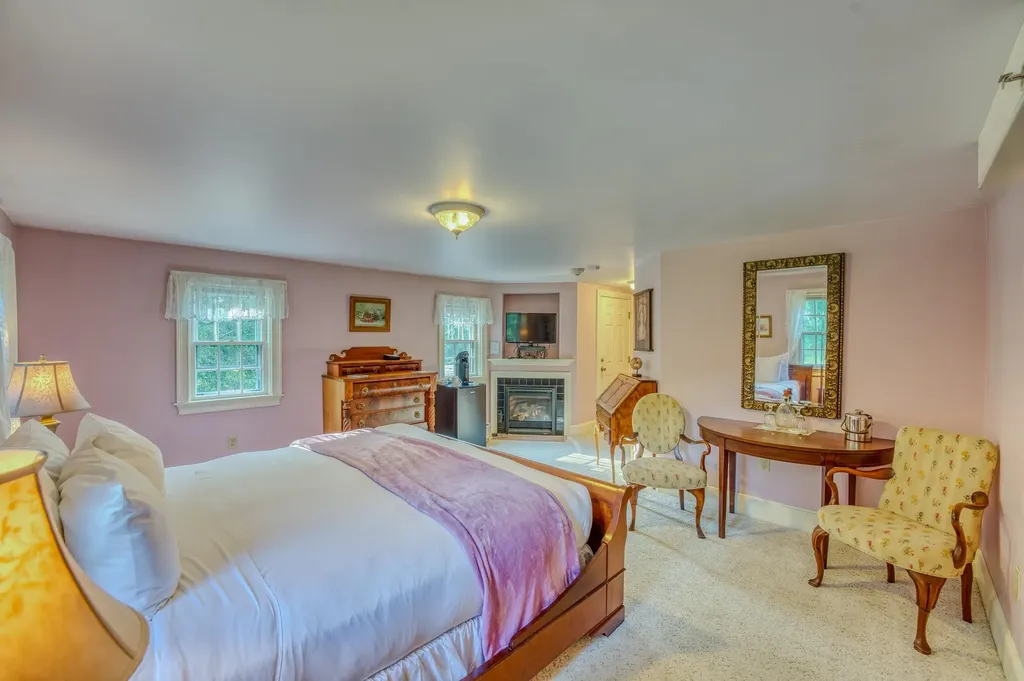 80 Guider Lane Bethlehem NH 03574