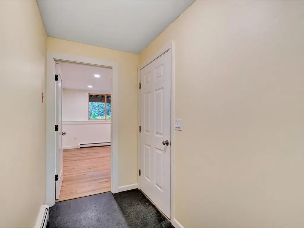 184 East Redrock Drive Burlington VT 05401