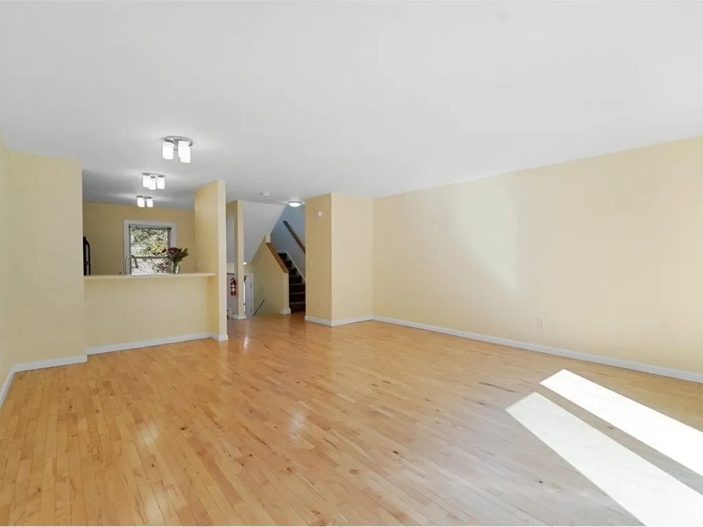 184 East Redrock Drive Burlington VT 05401