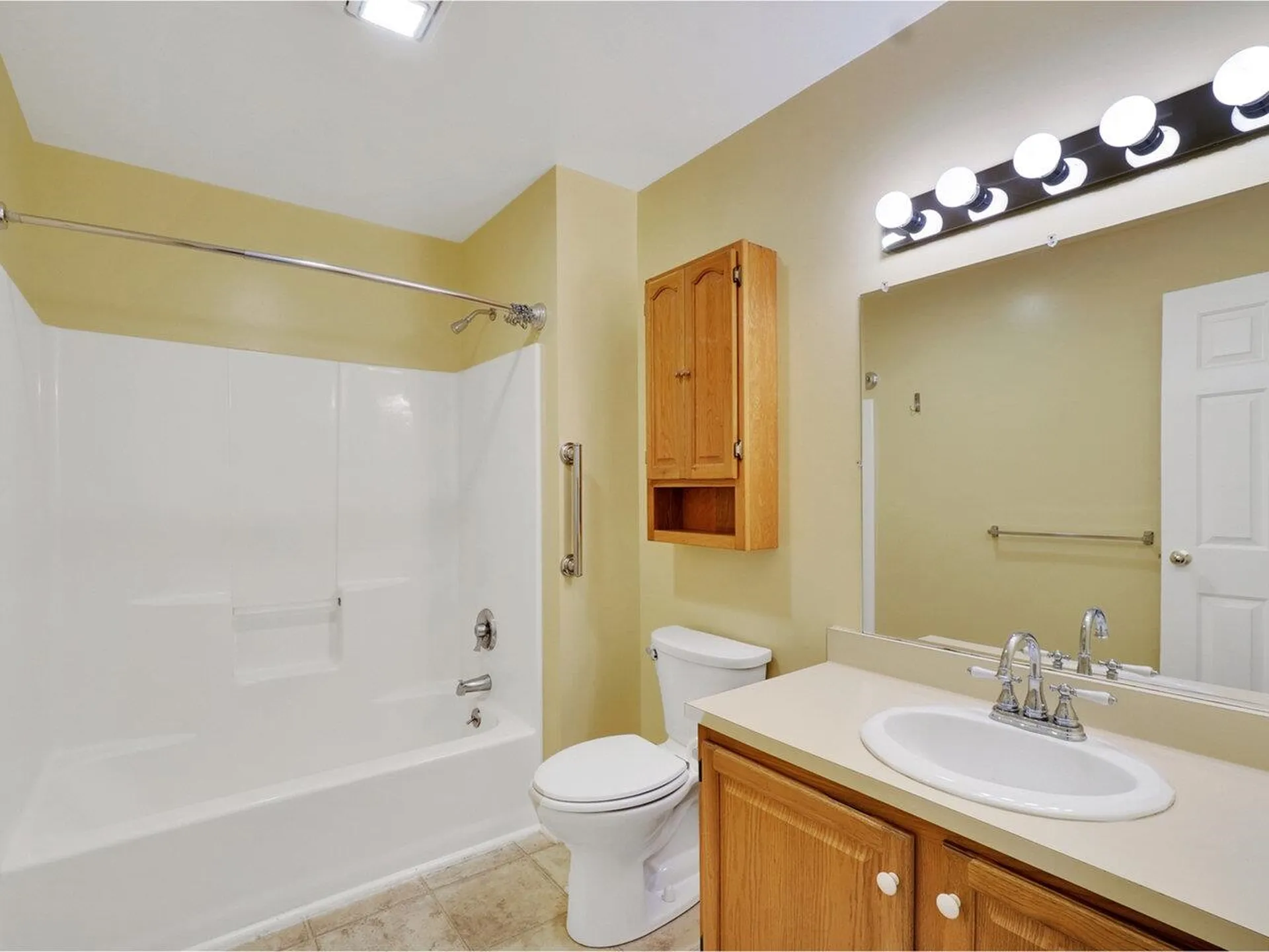 184 East Redrock Drive Burlington VT 05401