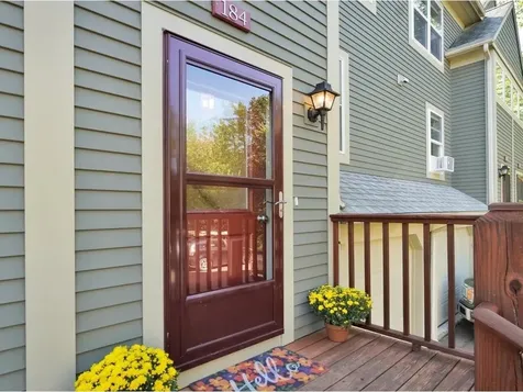 184 East Redrock Drive Burlington VT 05401