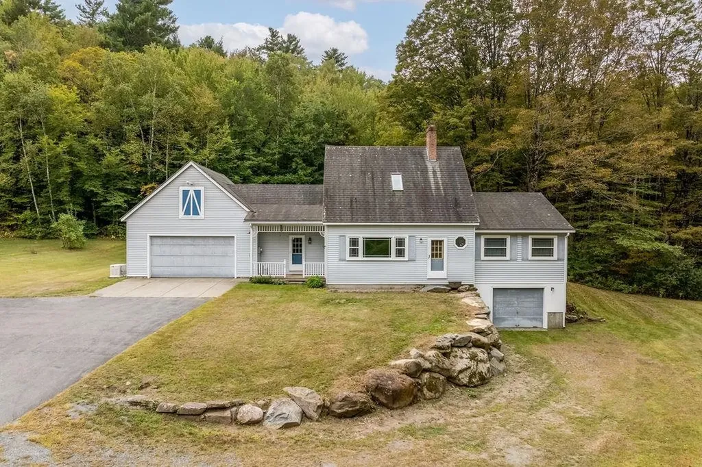 64 Stoney Brook Road Lebanon NH 03766