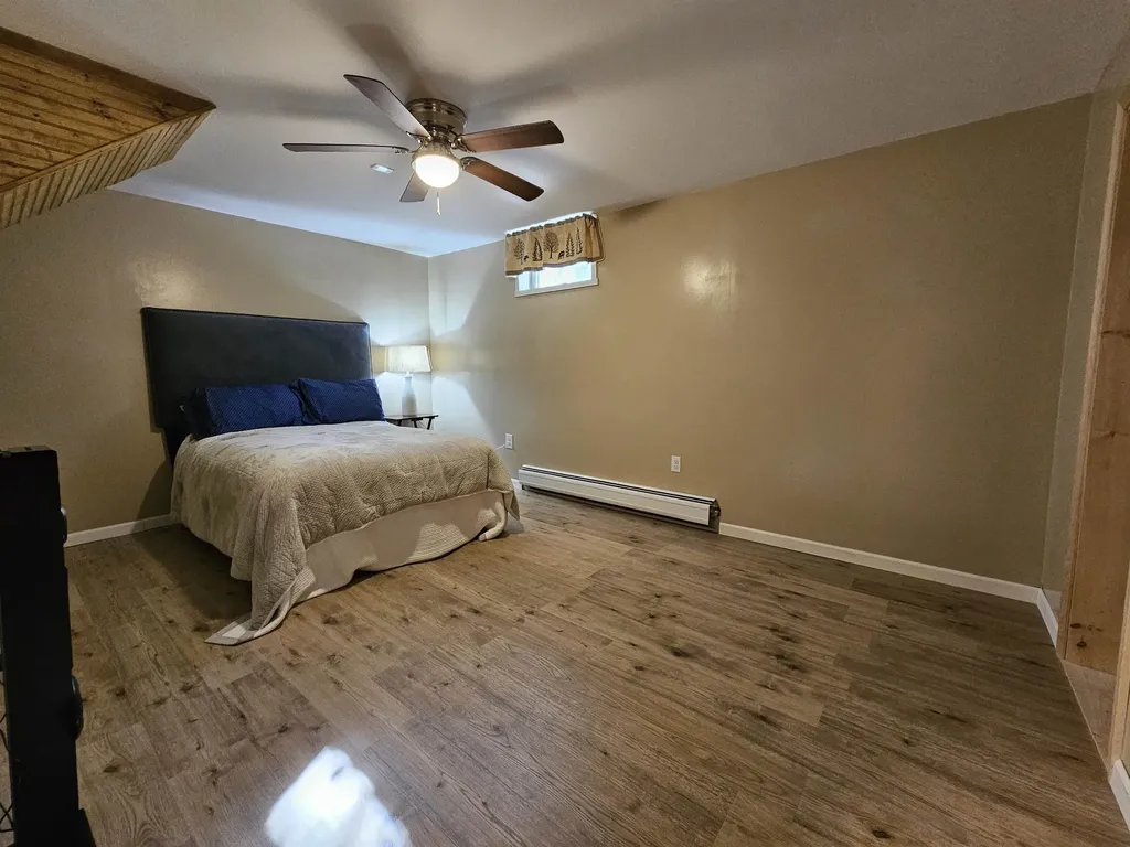 113 Appletree Lane Newport City VT 05855