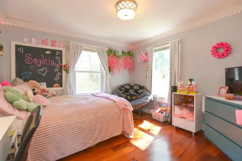 11 Rotterdam Drive Litchfield NH 03054