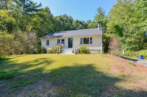 11 Rotterdam Drive Litchfield NH 03054