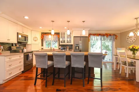 11 Rotterdam Drive Litchfield NH 03054