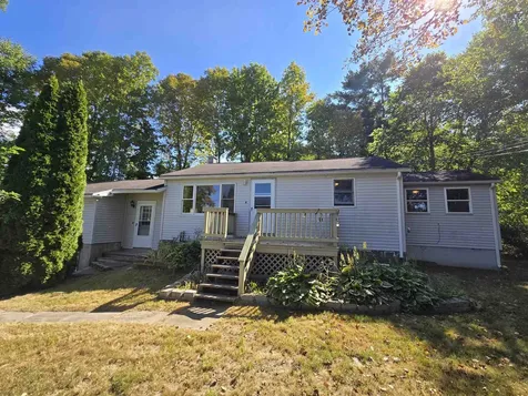 4120 Middle Road Clarendon VT 05759