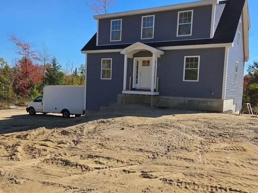 123 Pinkham Road Middleton NH 03887