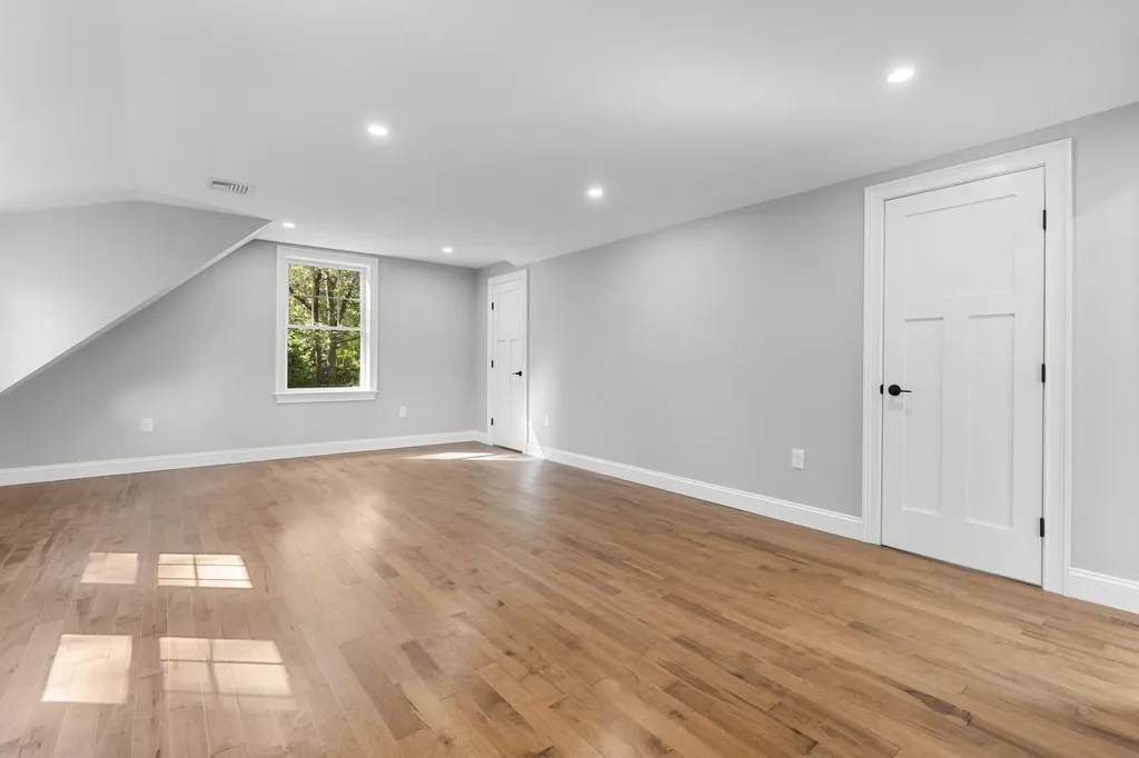 14 Birch Road North Hampton NH 03862