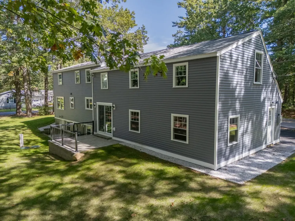 14 Birch Road North Hampton NH 03862