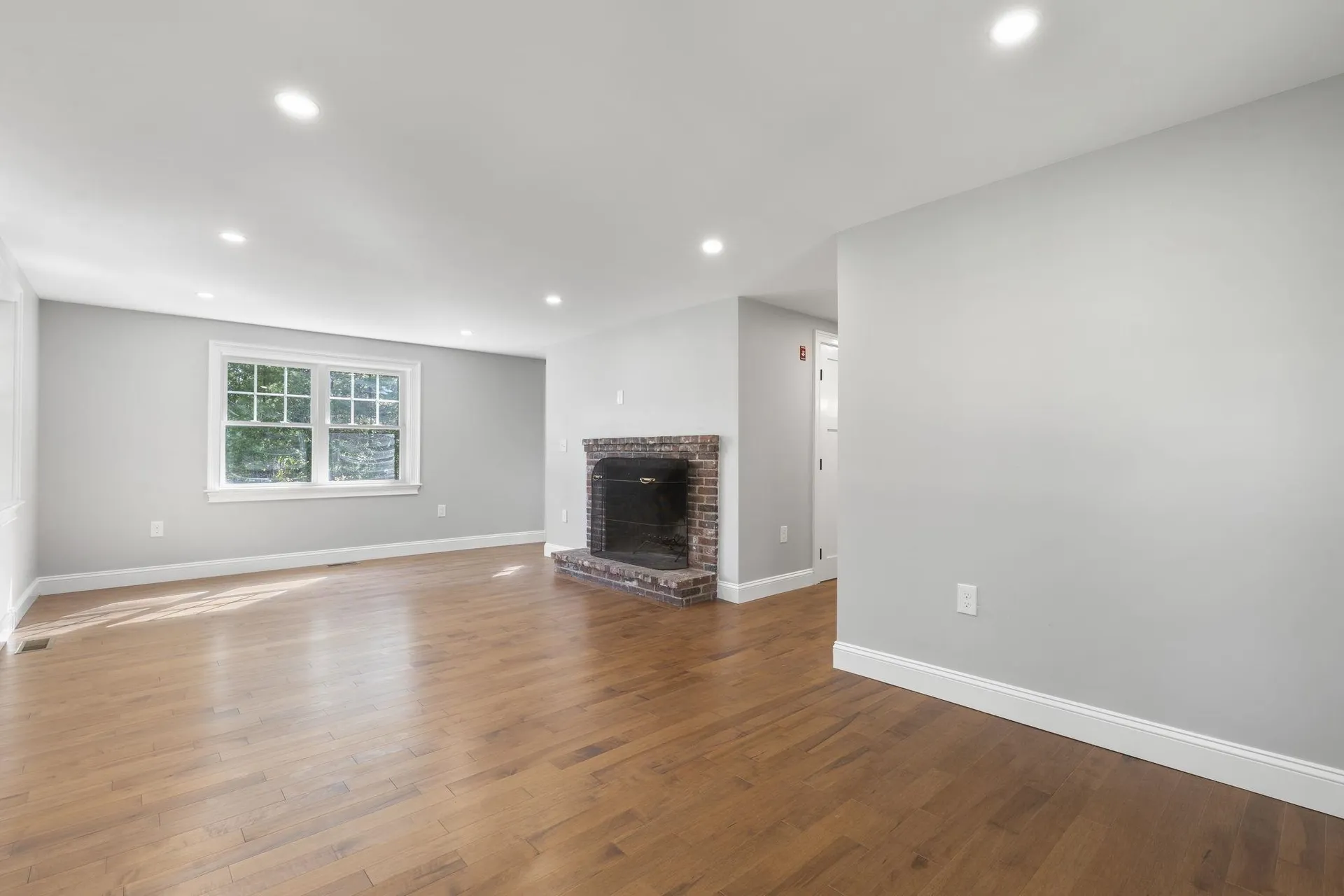 14 Birch Road North Hampton NH 03862