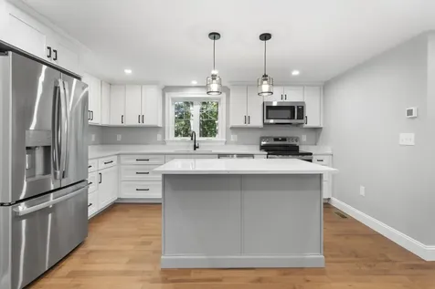 14 Birch Road North Hampton NH 03862