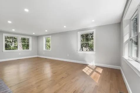 14 Birch Road North Hampton NH 03862