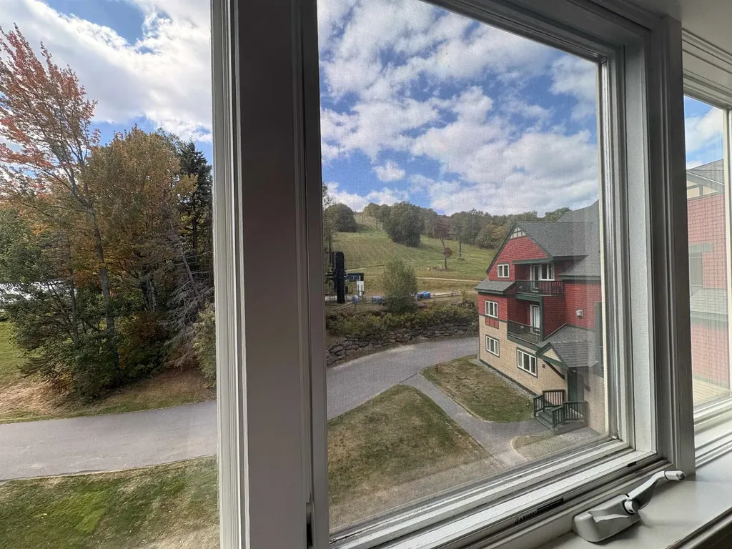 341/43 Qtr.4,89 Grand Summit Way Dover VT 05356