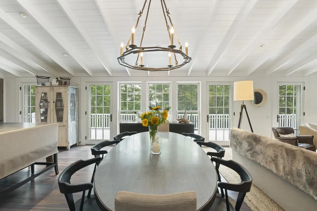 15 Mcgovern Lane Wilmington VT 05363