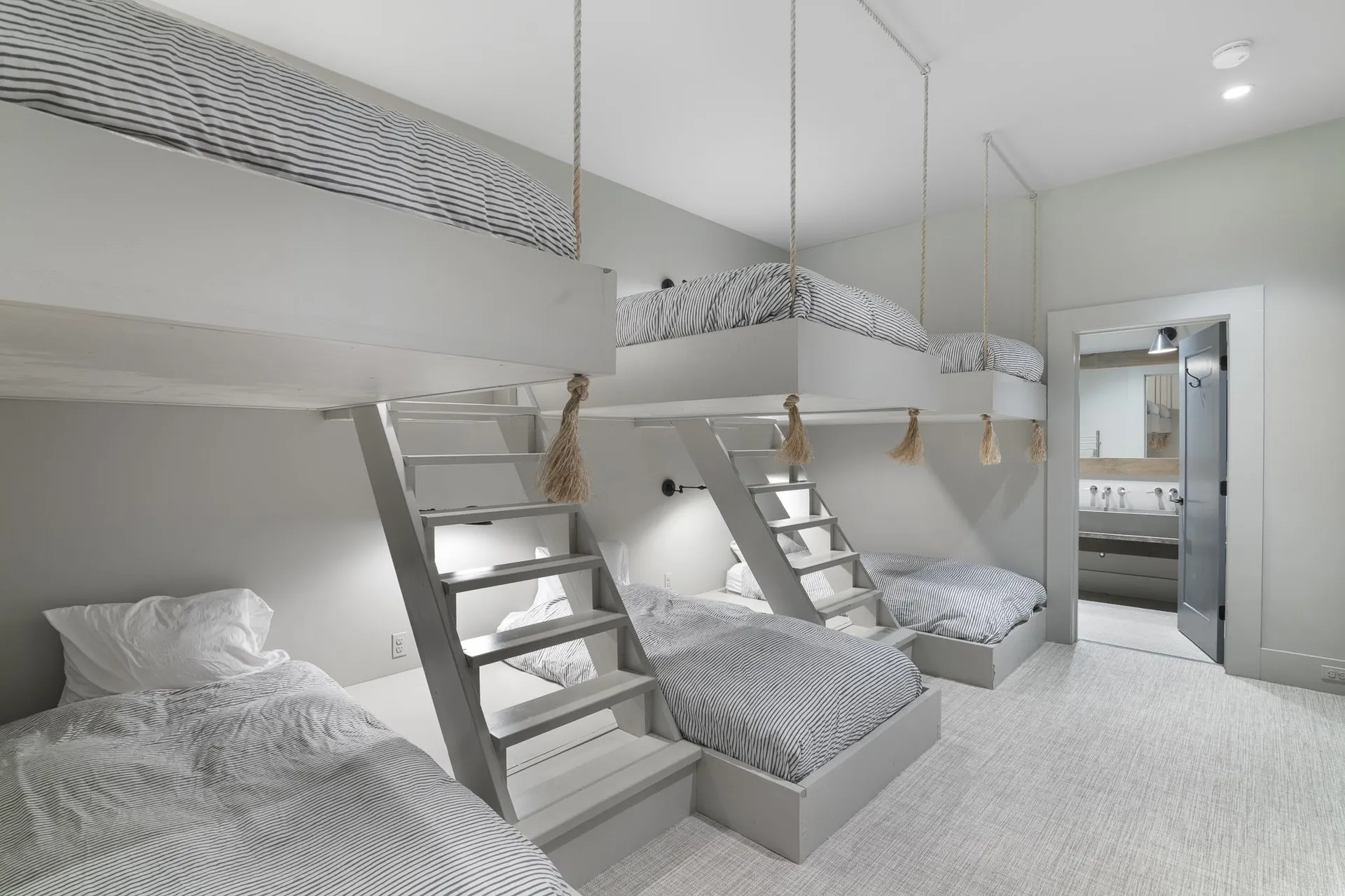 15 Mcgovern Lane Wilmington VT 05363